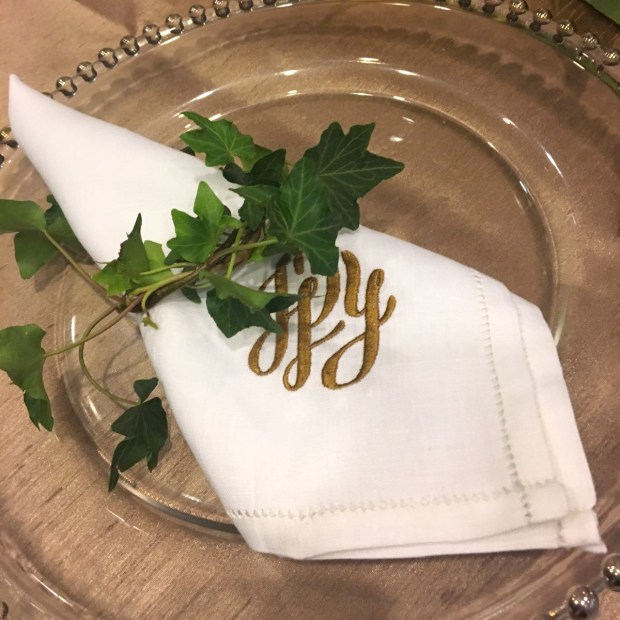 Servilleta Bordada Monograma Yrene
